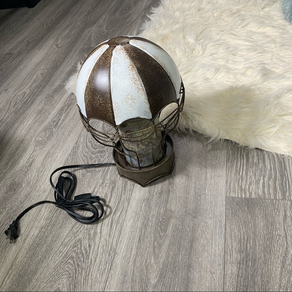 SOLD✨Pink Zebra Map Simmering Light w/Hot Air Ball - Picture 4 of 11